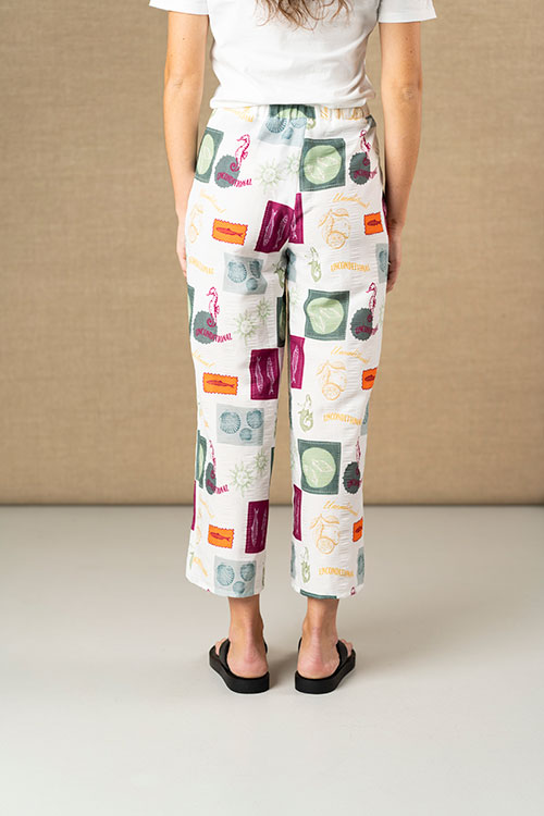 Pantalón fluido estampado