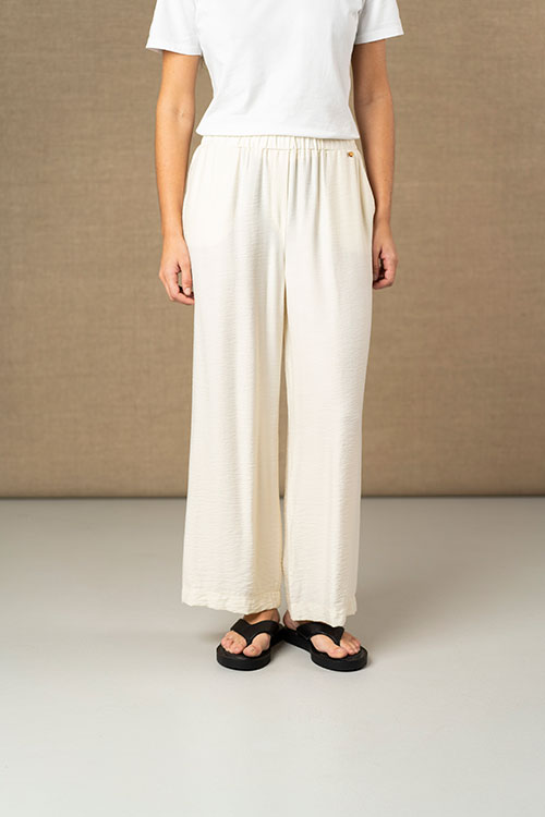 Pantalón fluido de pierna ancha con cintura con goma