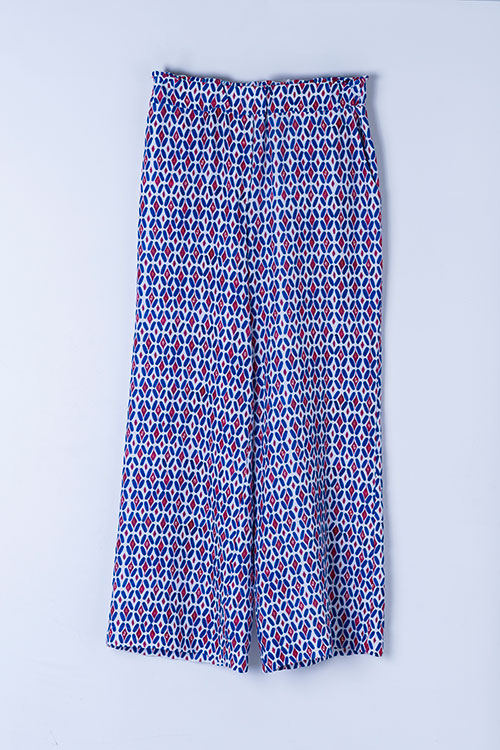 Pantalón fluido estampado con cintura elástica