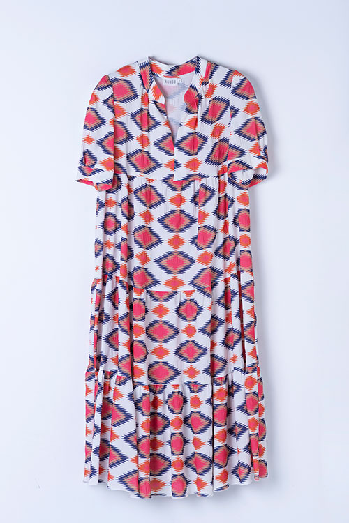 Vestido midi fluido con estampado geométrico