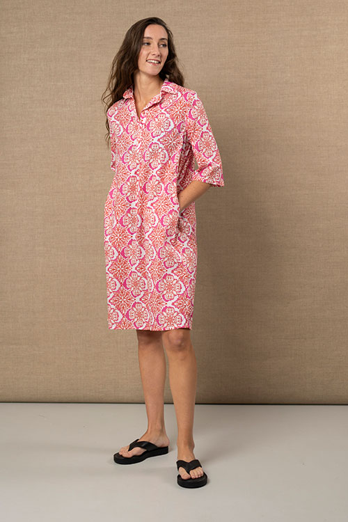 Vestido recto con estampado floral