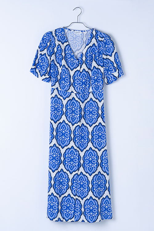 Vestido de lino y algodón con estampado azul