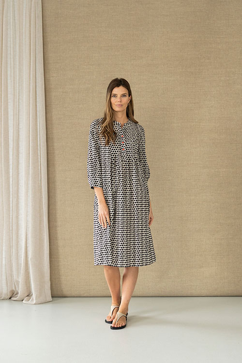 Vestido de algodón con pliegues