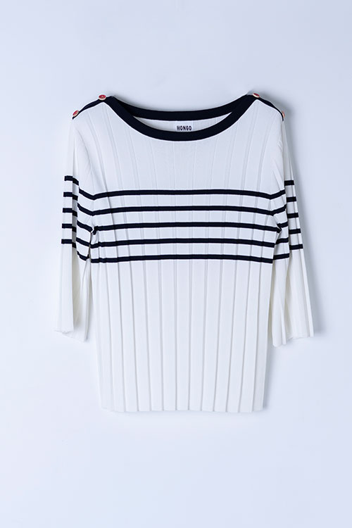 Jersey canalé marinero con botones en el hombro